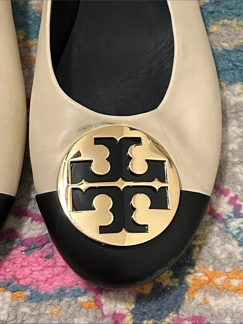 Tory Burch Claire Cap Top Leather Ballet Flats in New Cream/Black Size 9 Neutral